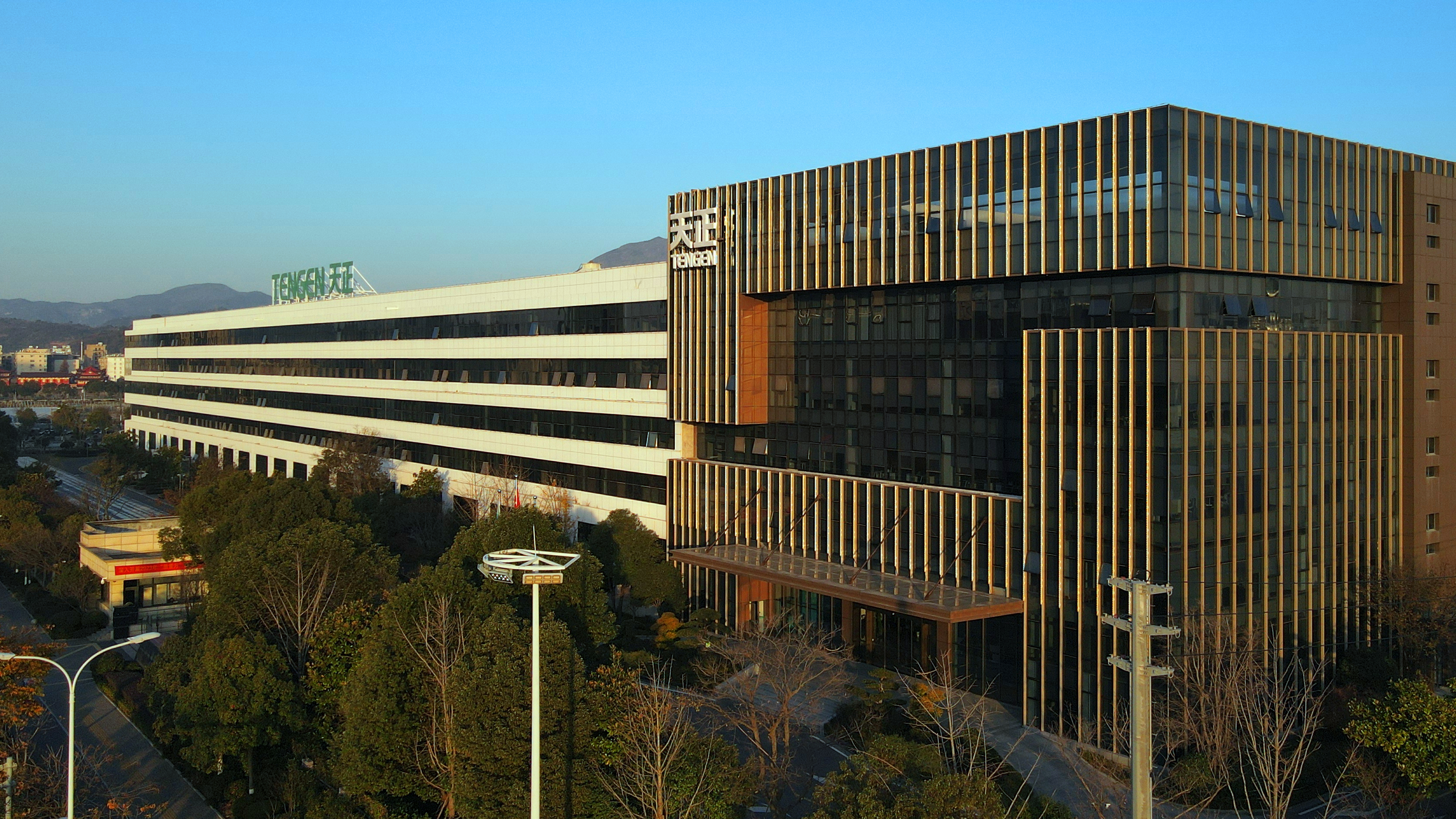 位列榜首！完美真人获评“最美工厂”荣誉